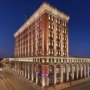 the-central-station-memphis-curio-collection.memphishotelsnow.com/