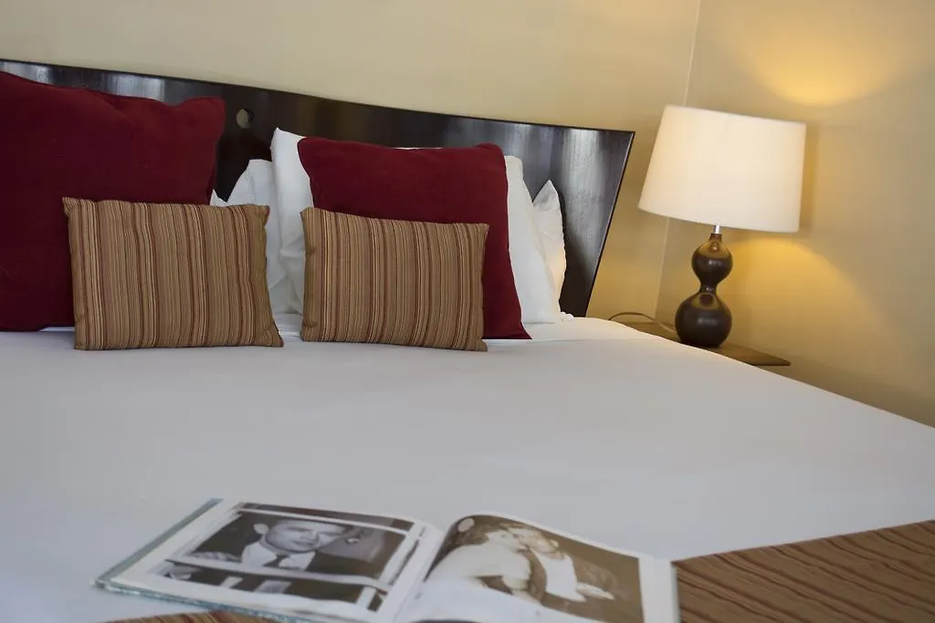 Palm Springs Rendezvous Hotel