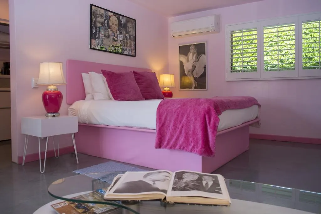 Palm Springs Rendezvous Hotel